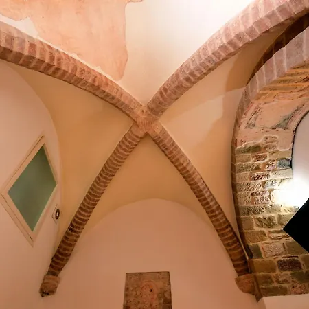 Hostel Little Italy Hostel Ex Chiesa S Donato Perugia